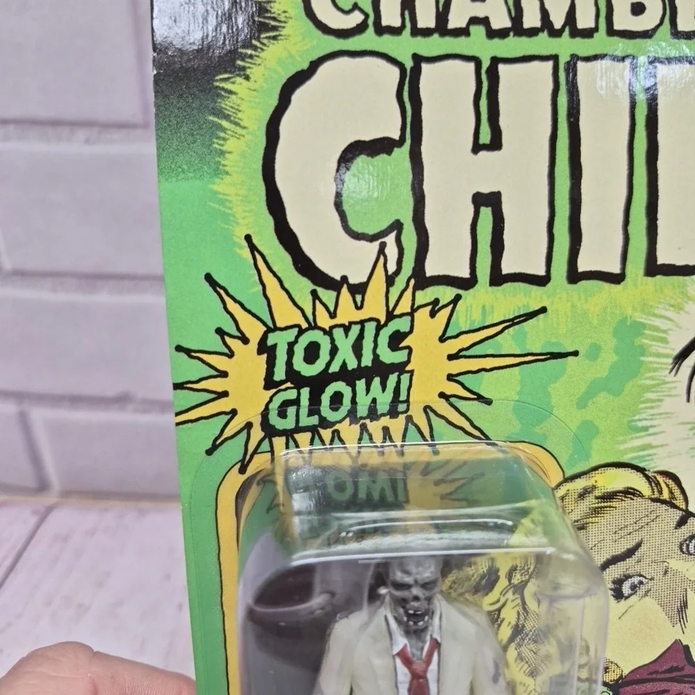 Super7 Pre-Code Horror Reaction Figure Wave 4 Glow In The Dark Heartless Zombie